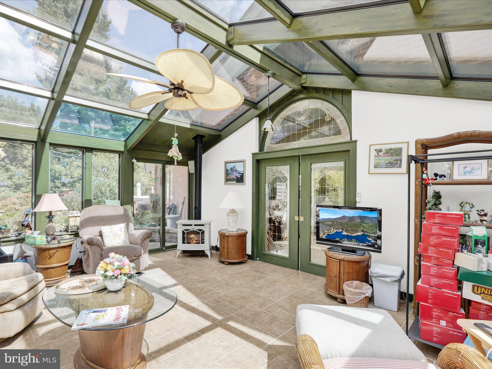 Real estate listing preview #11