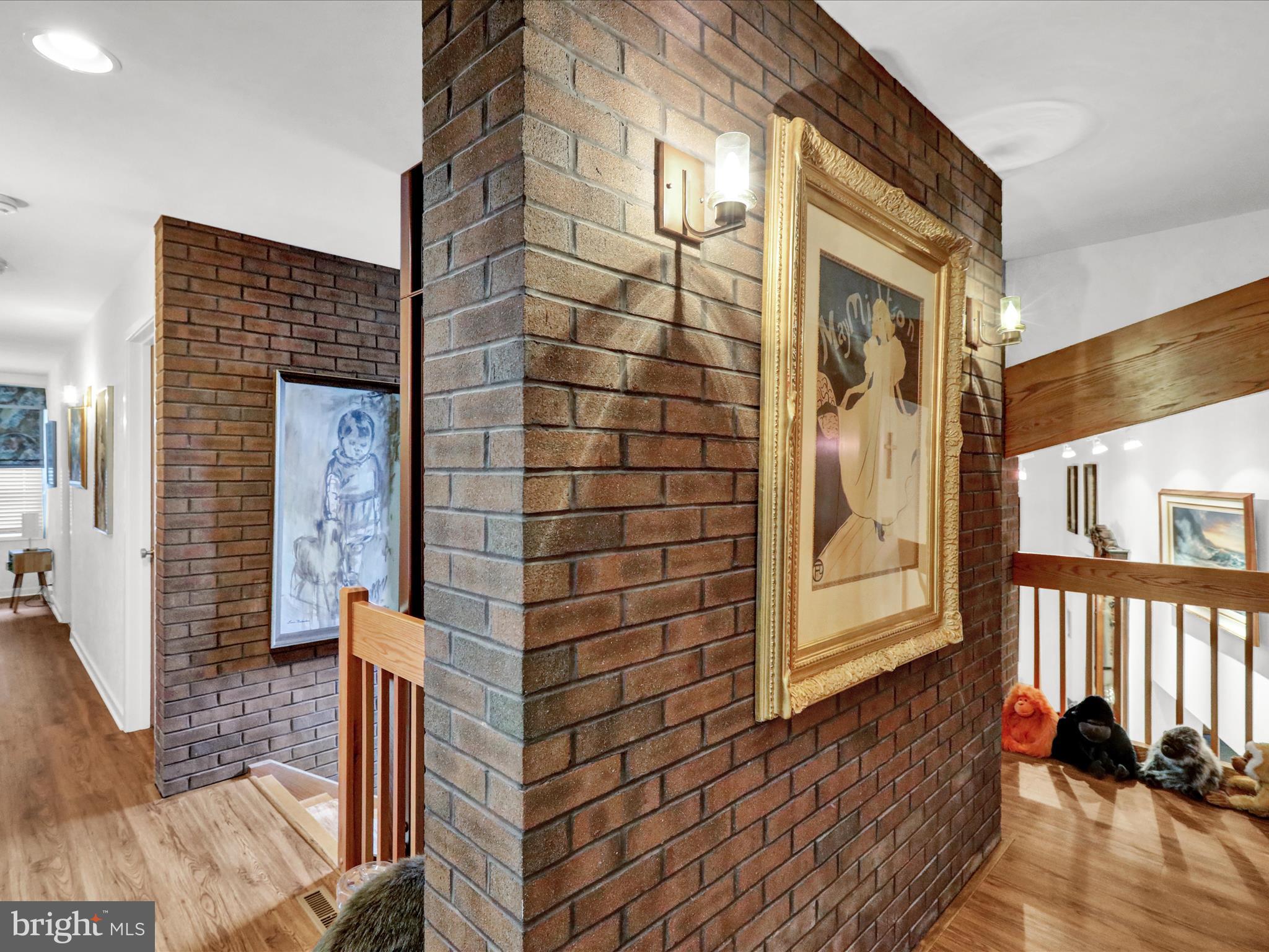 Real estate listing preview #34