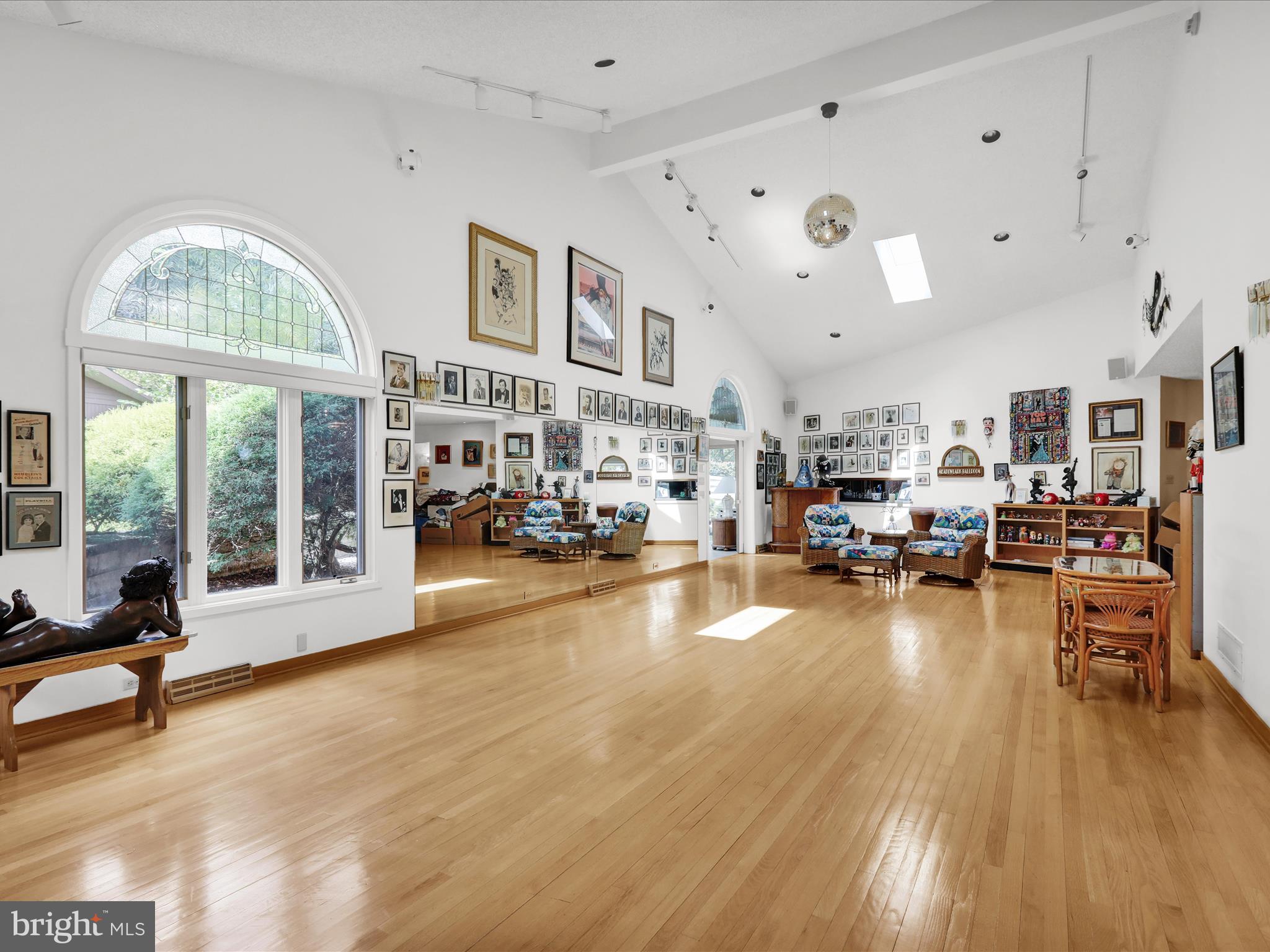 Real estate listing preview #13