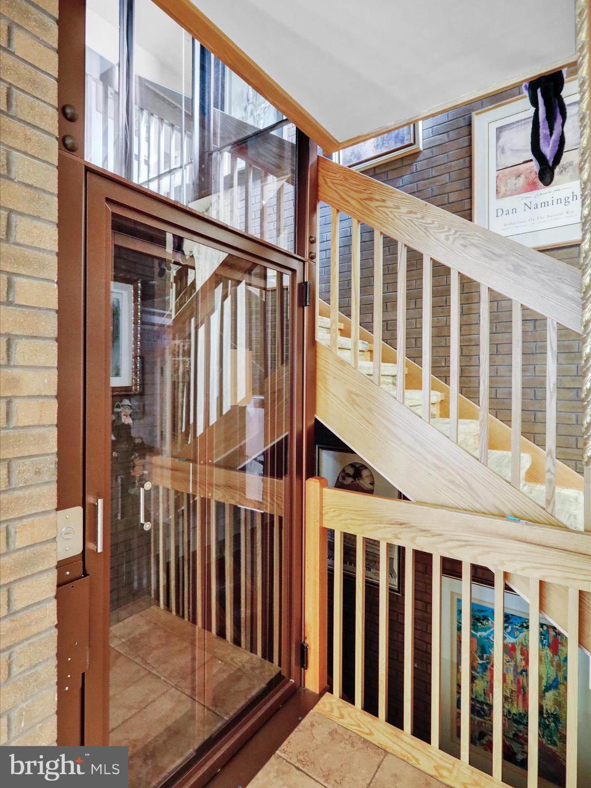 Real estate listing preview #33