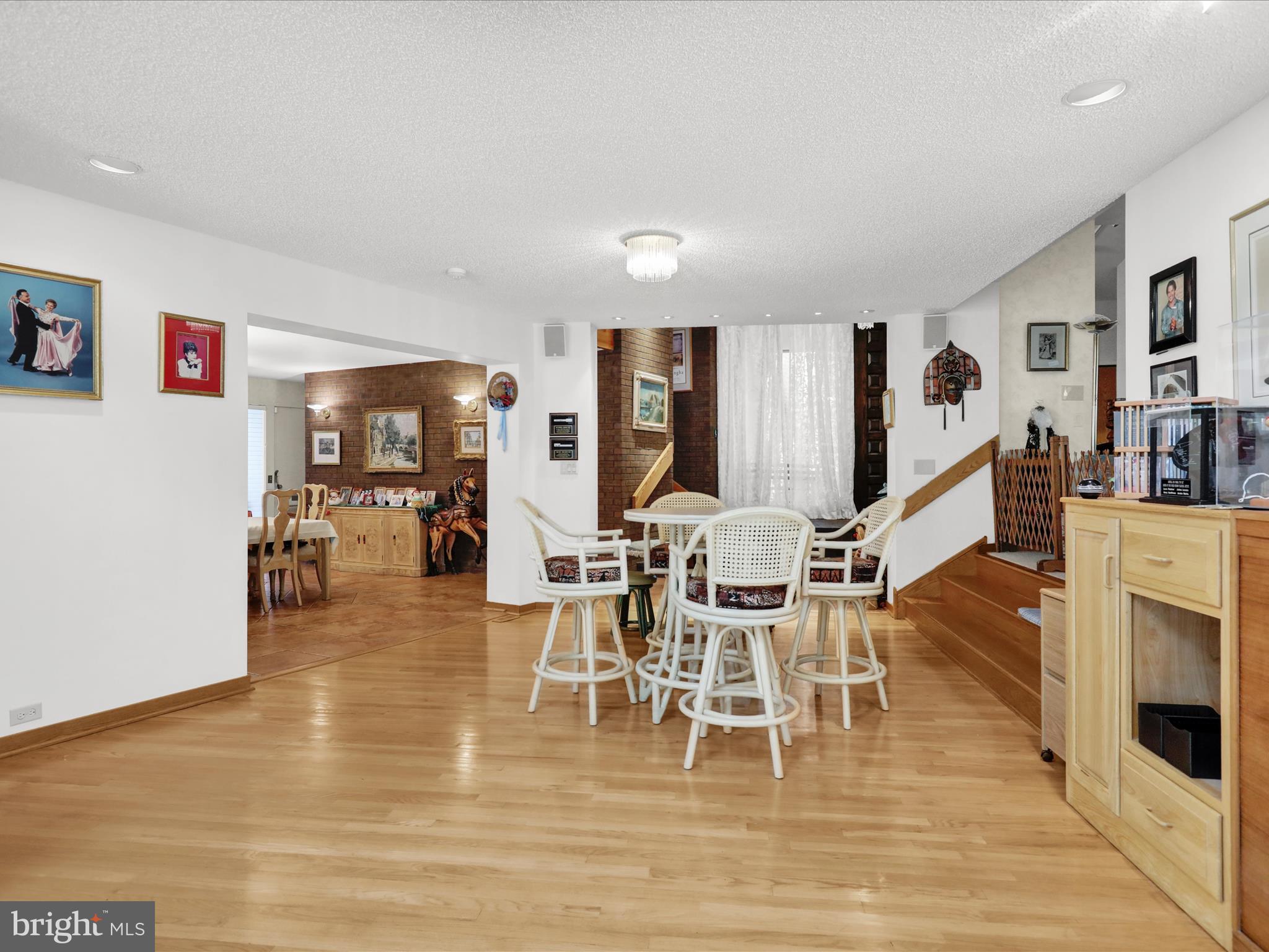 Real estate listing preview #19