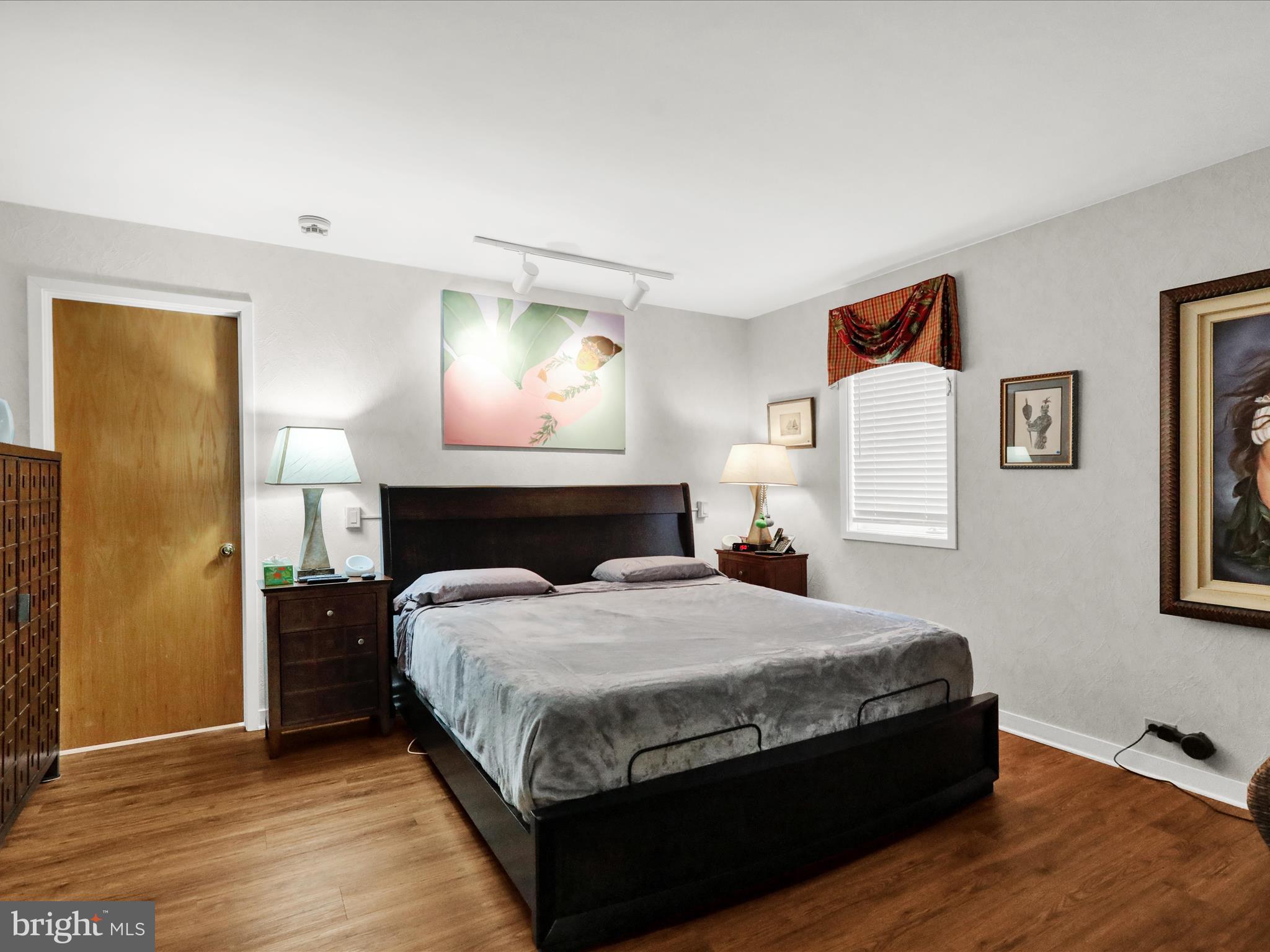 Real estate listing preview #36