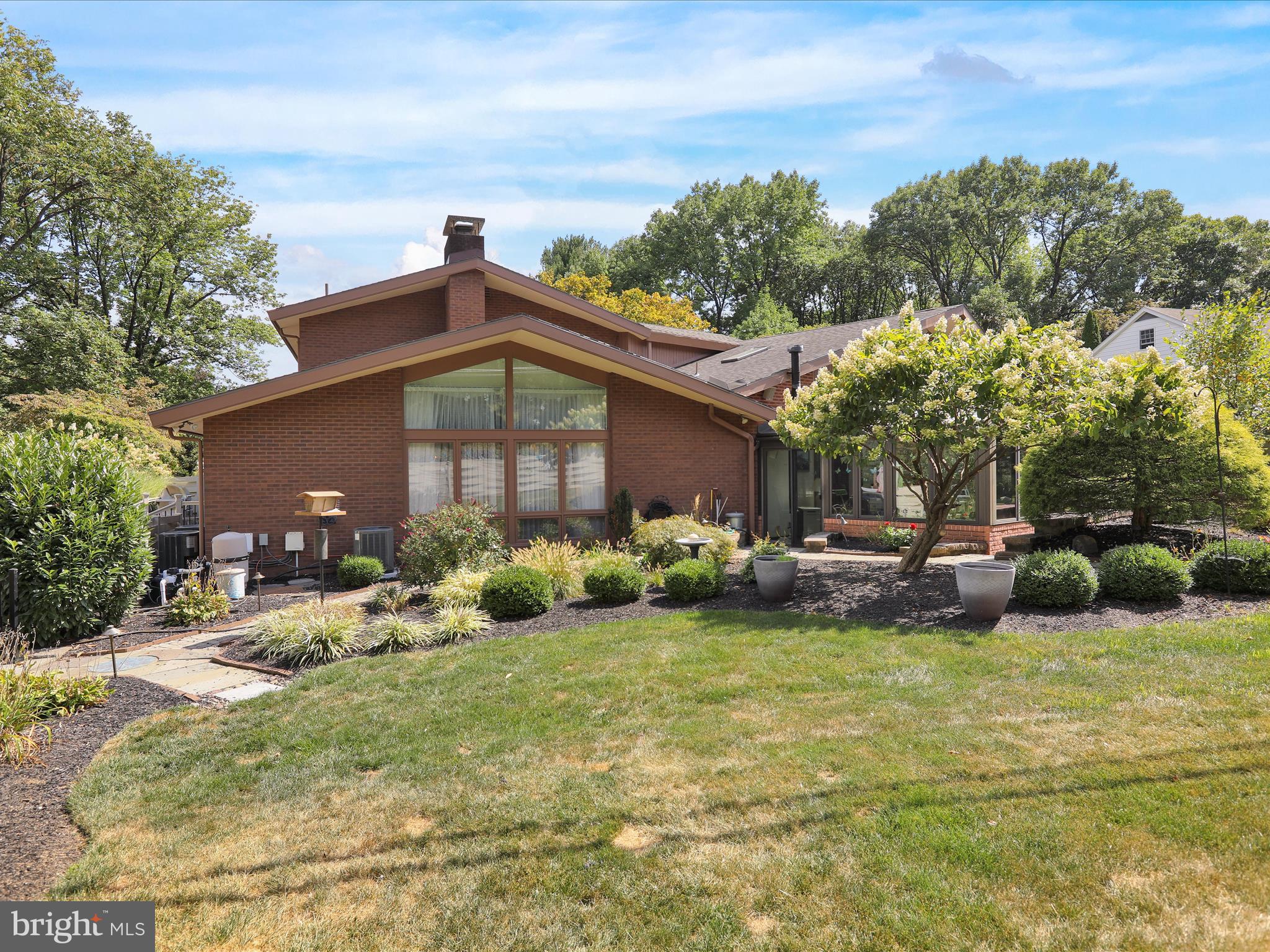 Real estate listing preview #79