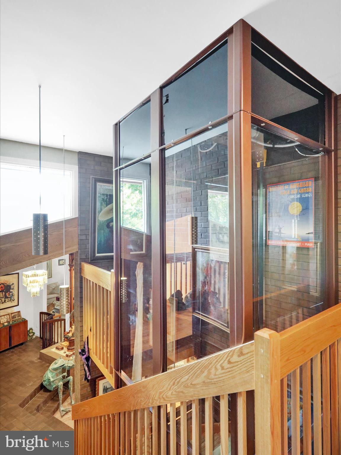 Real estate listing preview #35