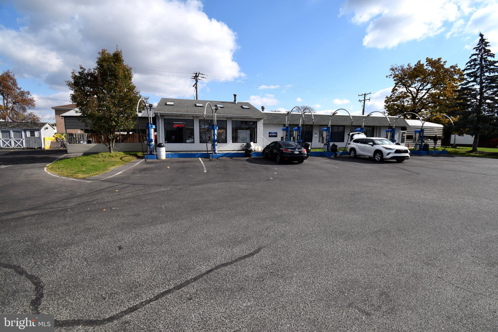 Real estate listing preview #28