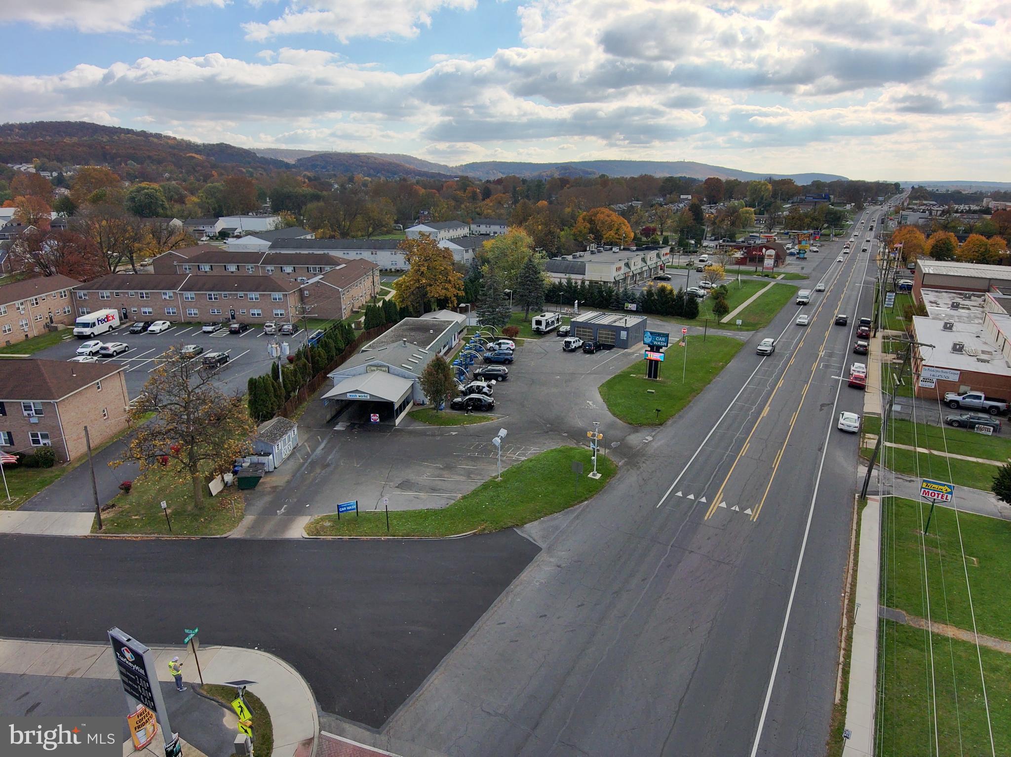 Real estate listing preview #35