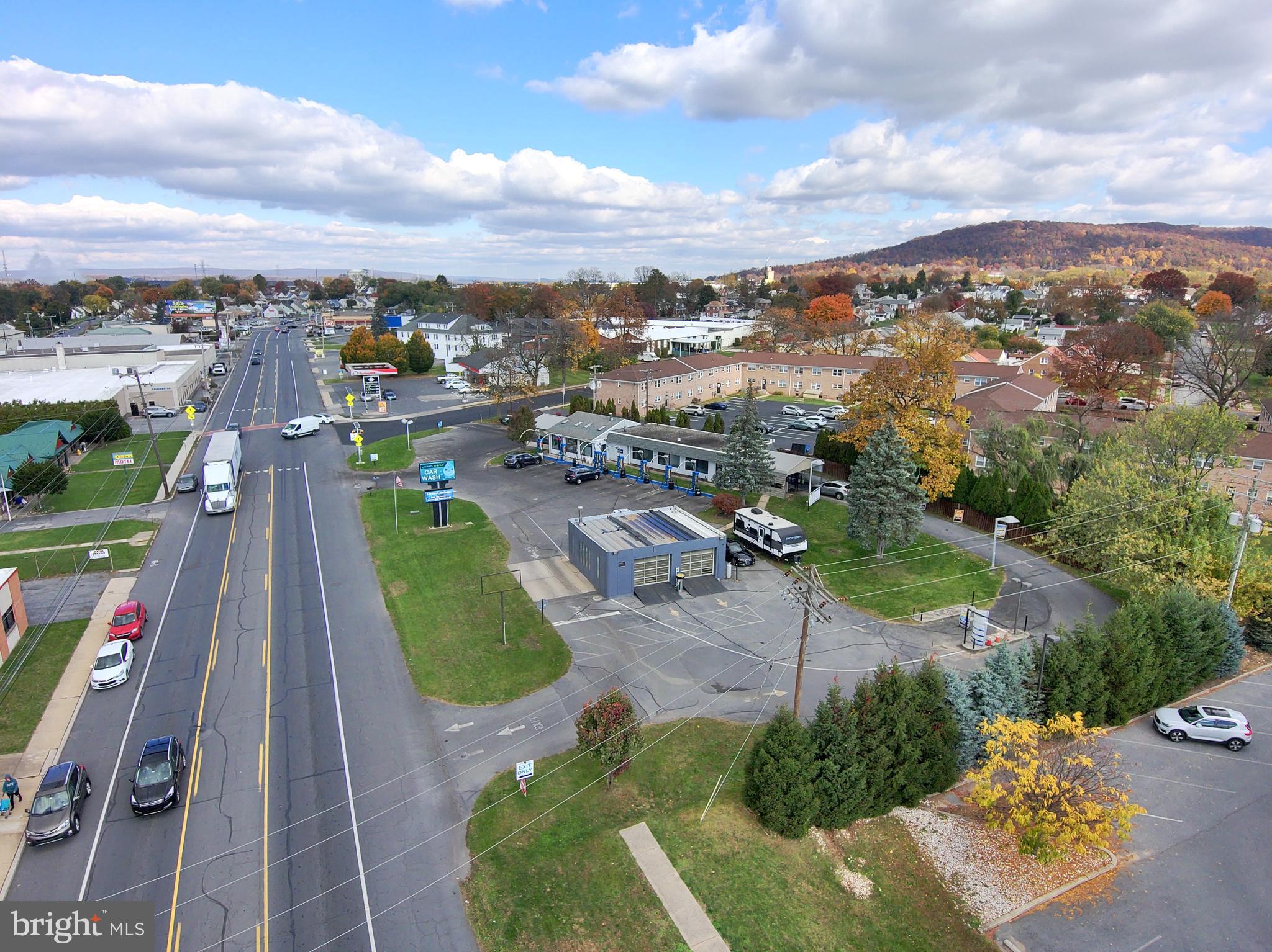 Real estate listing preview #33