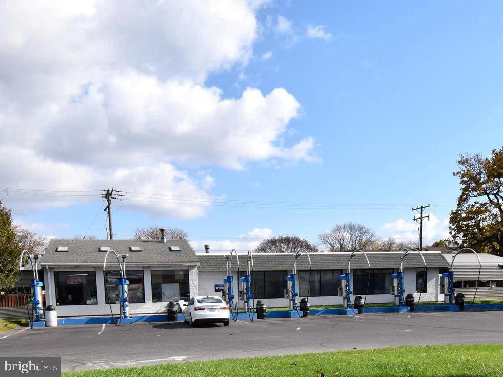 Real estate listing preview #17