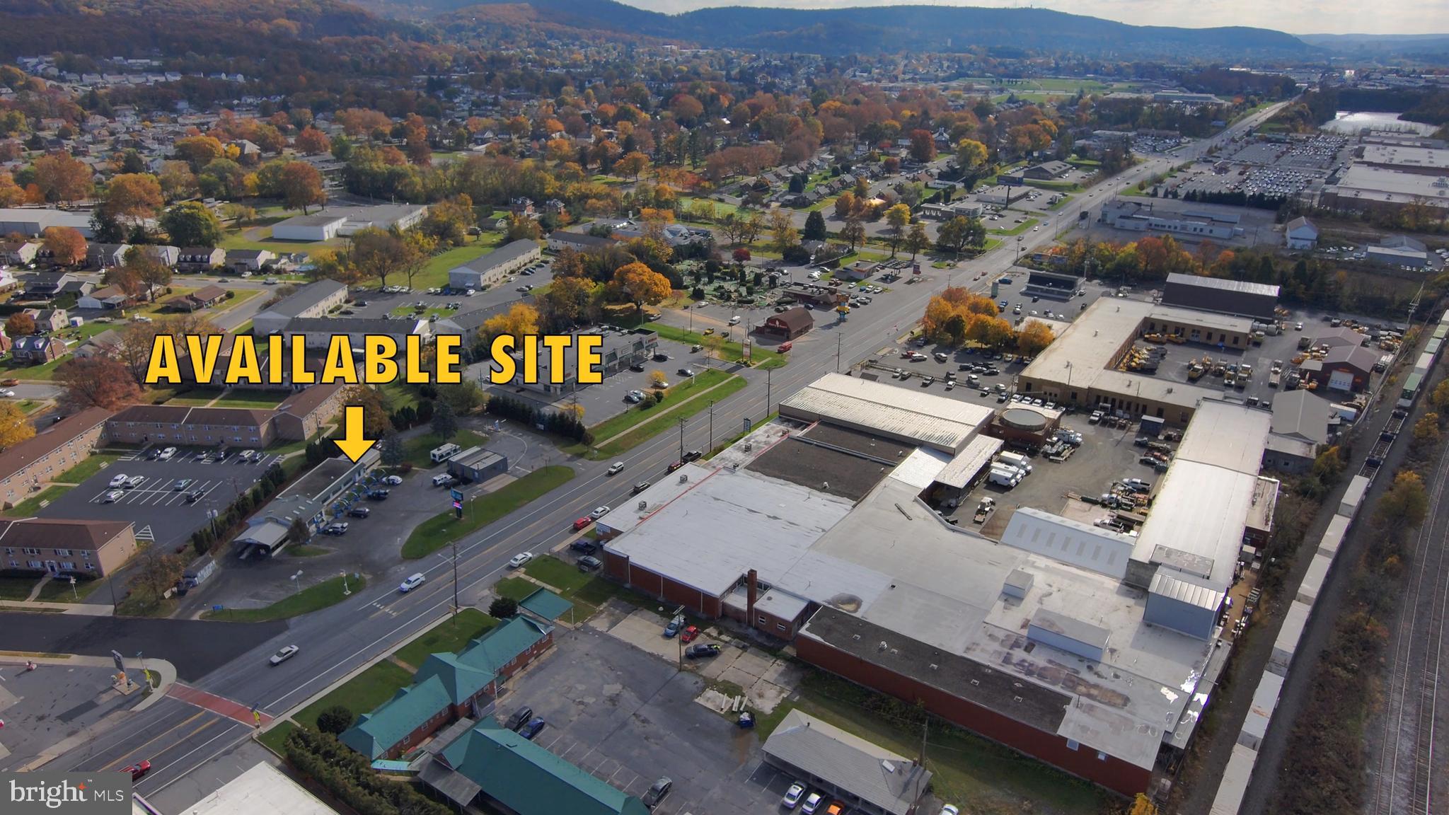 Real estate listing preview #6