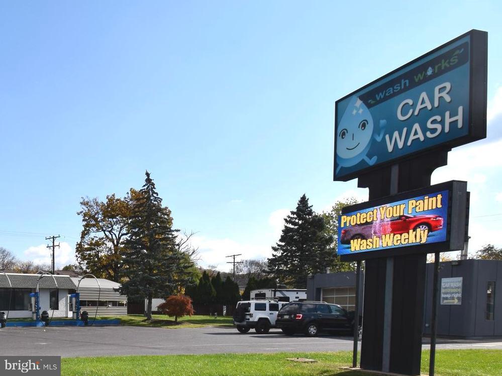 Real estate listing preview #32