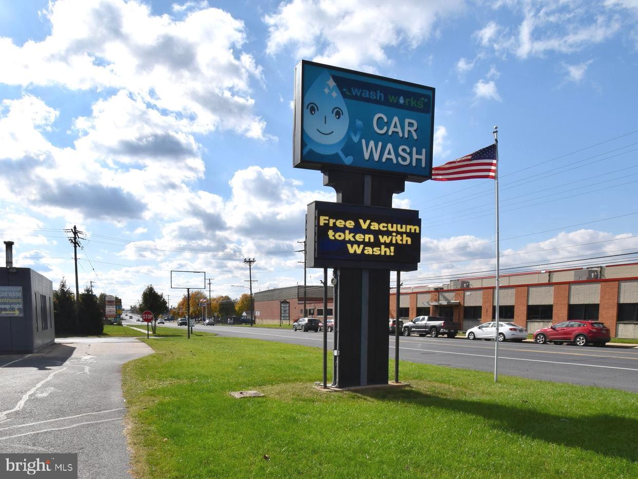 Real estate listing preview #1