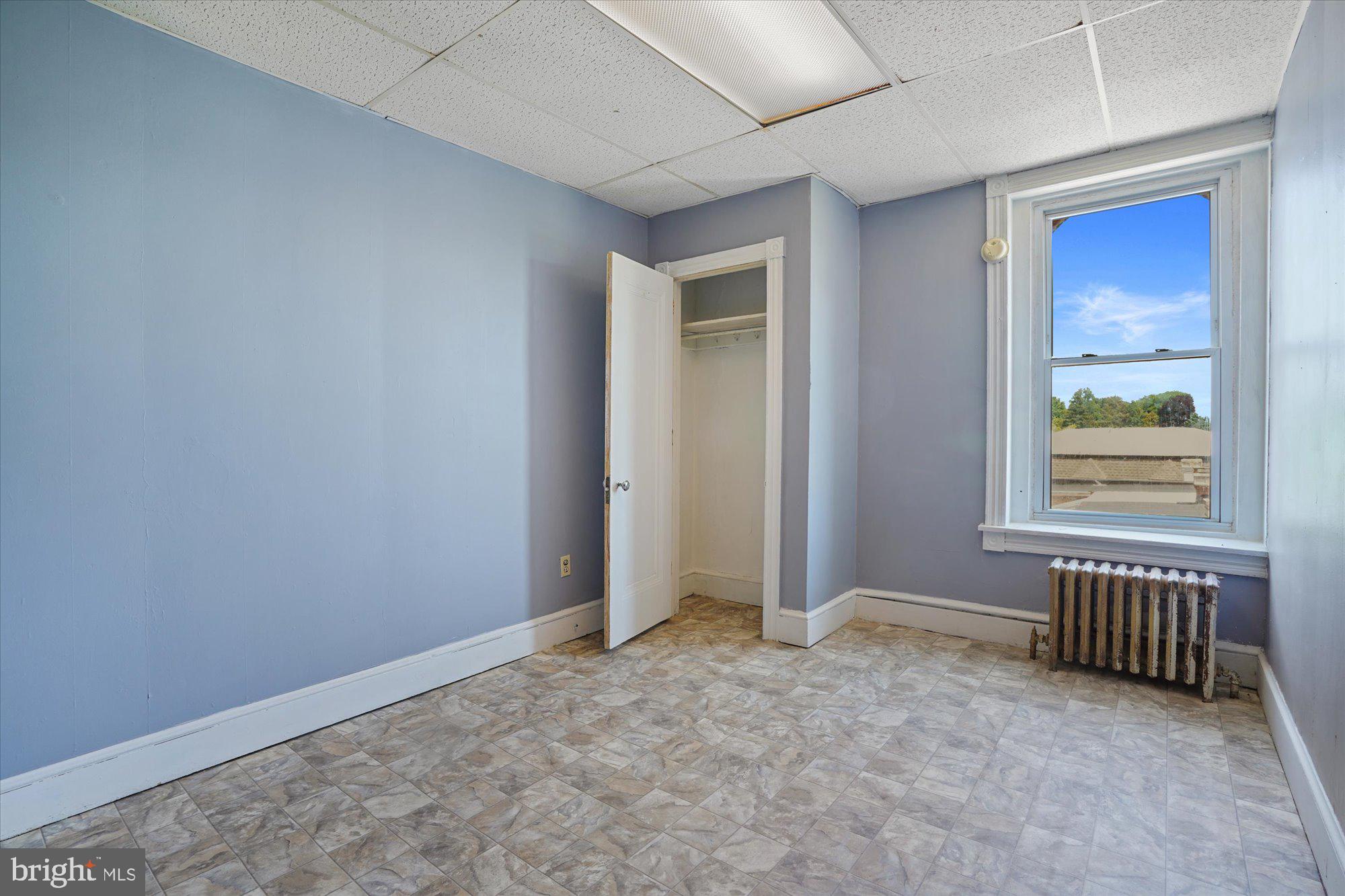 Real estate listing preview #13