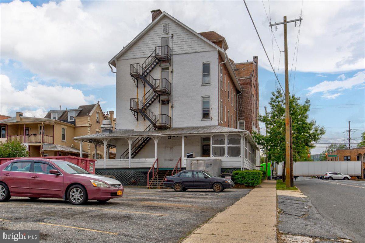 Real estate listing preview #27