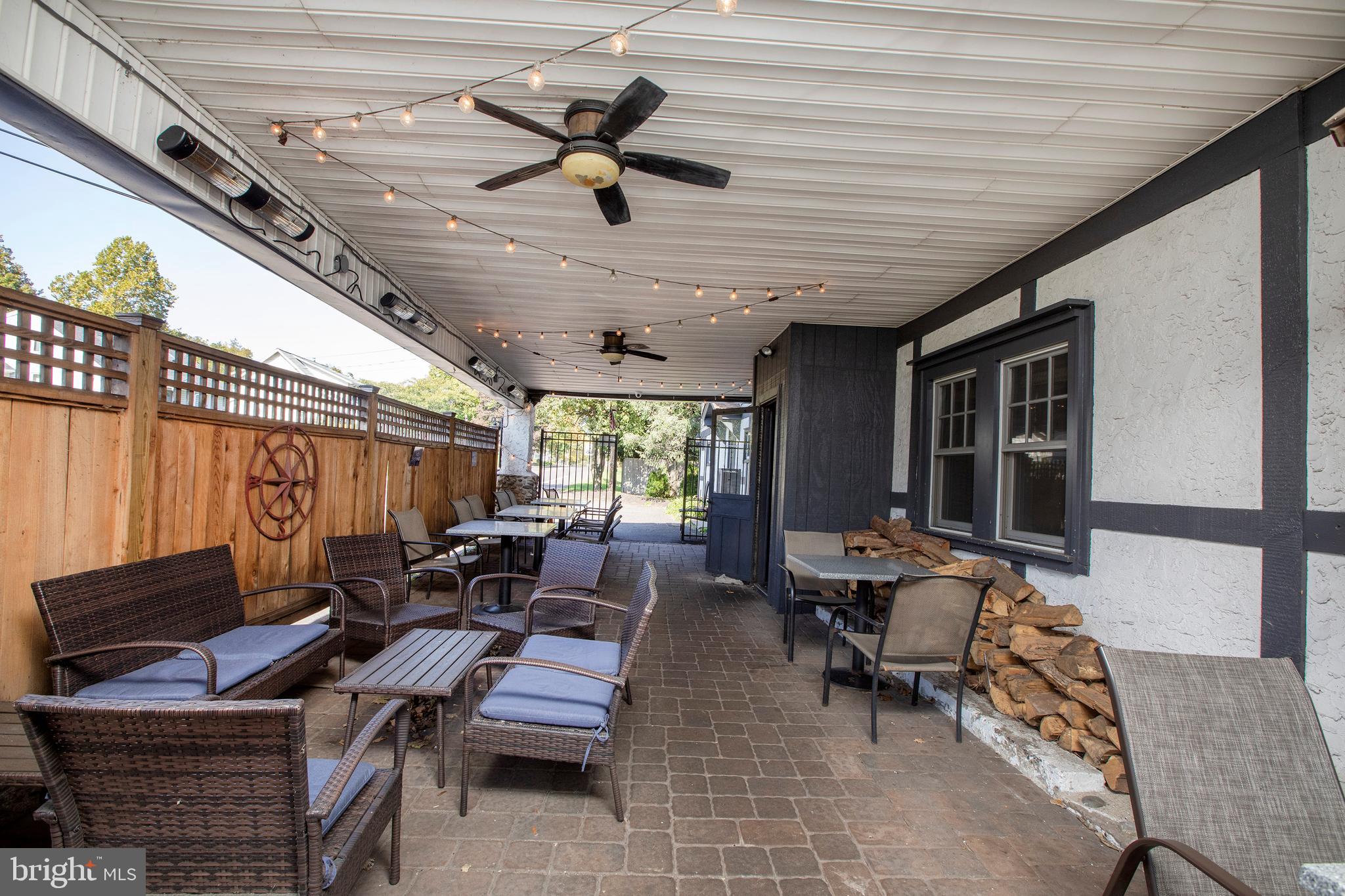 Real estate listing preview #16