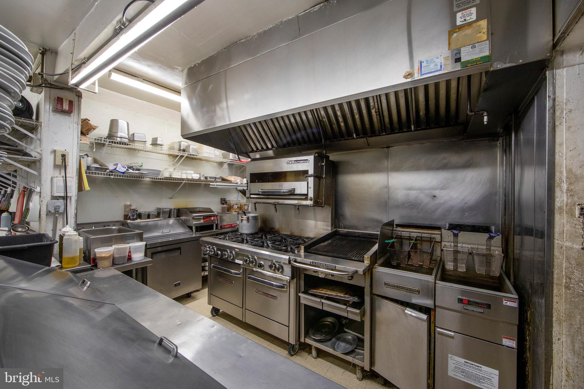 Real estate listing preview #19