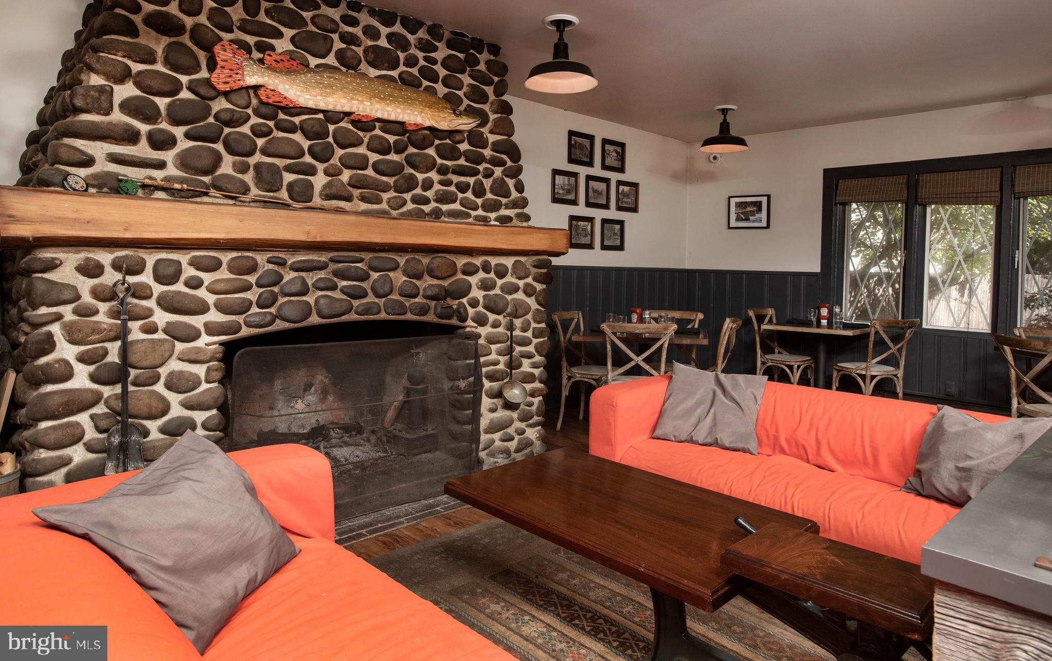 Real estate listing preview #13