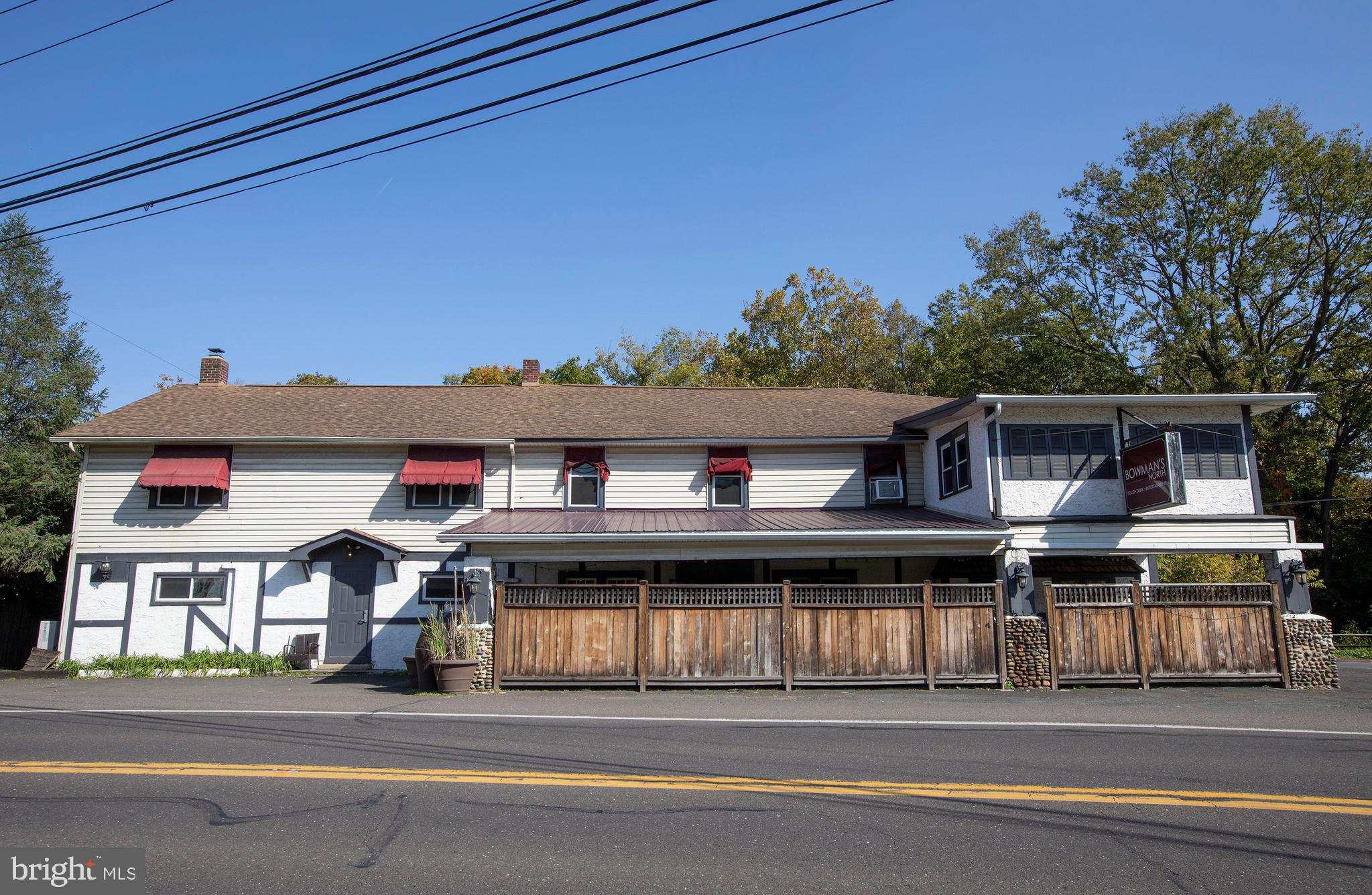 Real estate listing preview #3