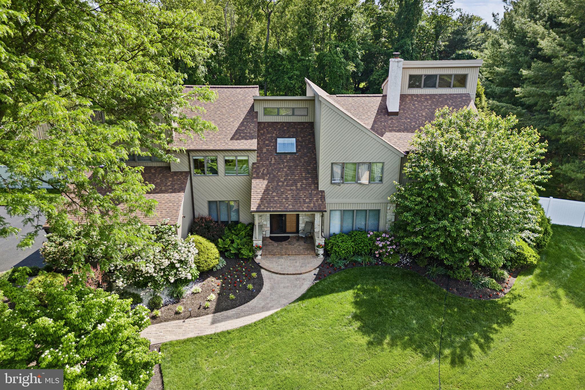 Real estate listing preview #38