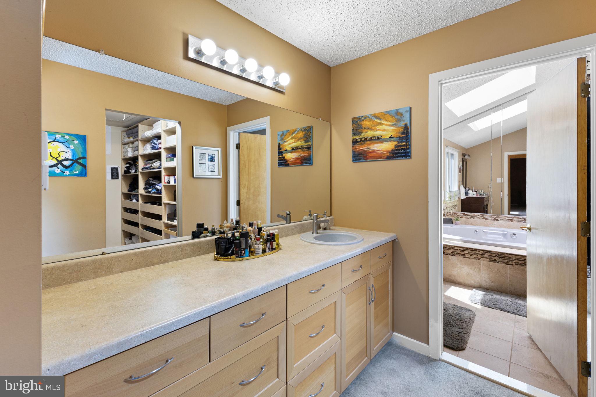 Real estate listing preview #26