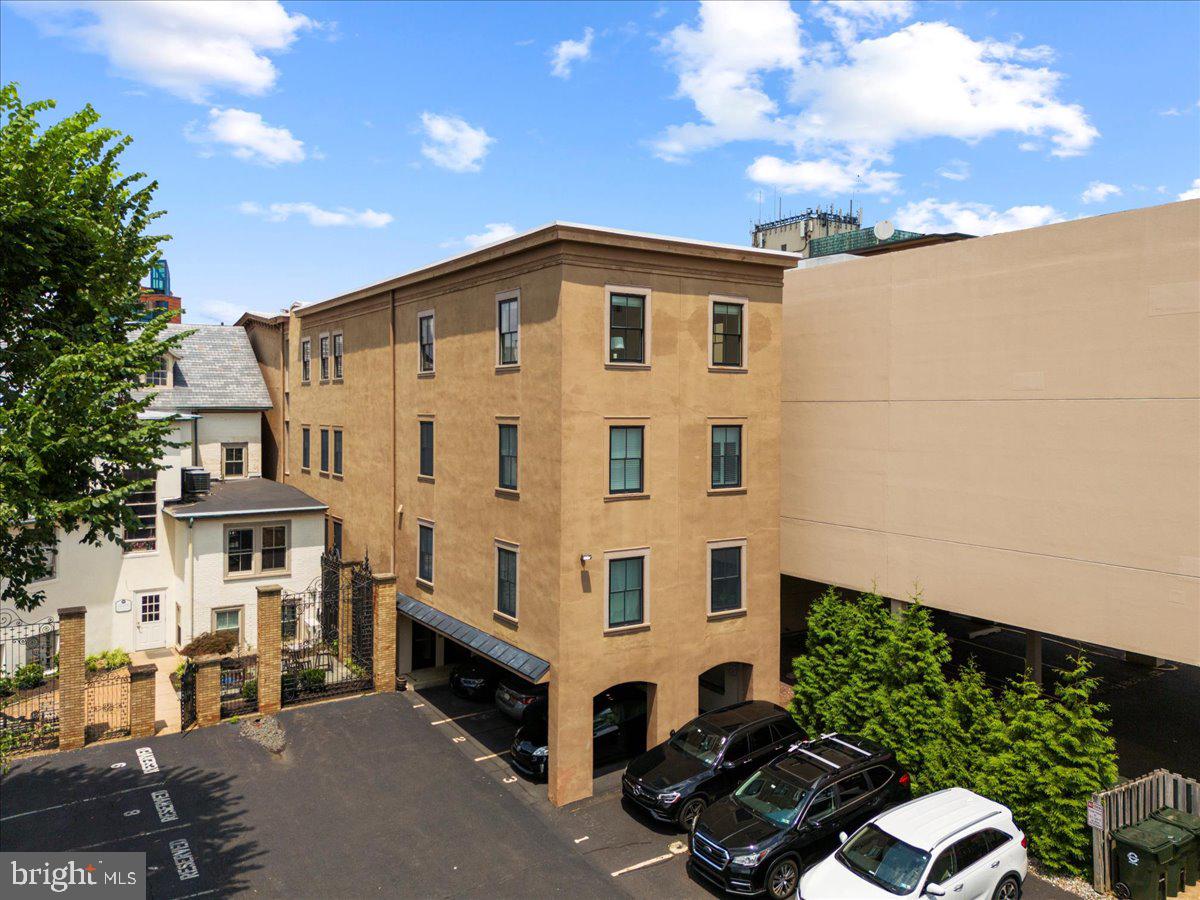 Real estate listing preview #37