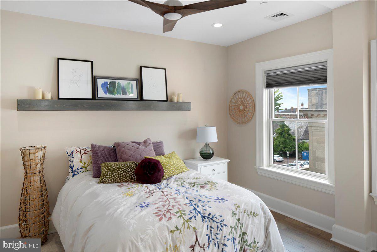 Real estate listing preview #21