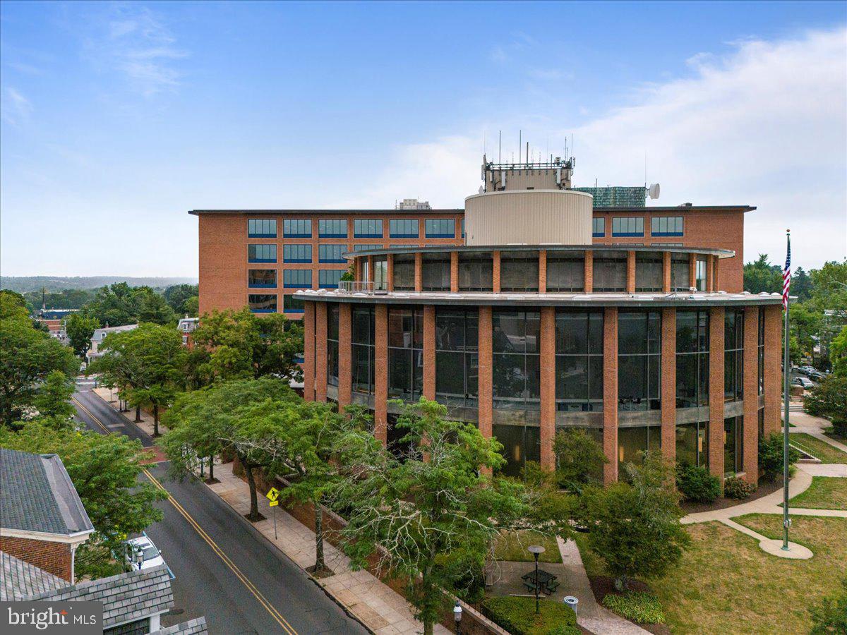 Real estate listing preview #55