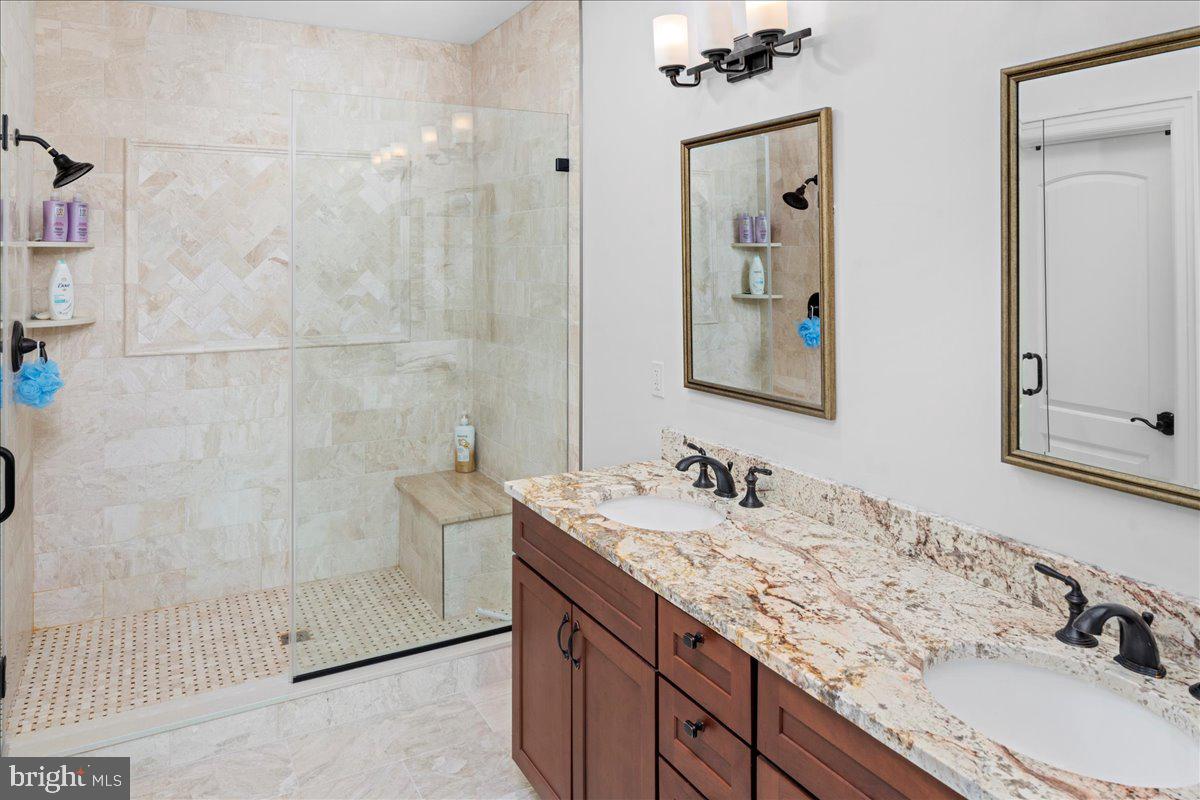 Real estate listing preview #34