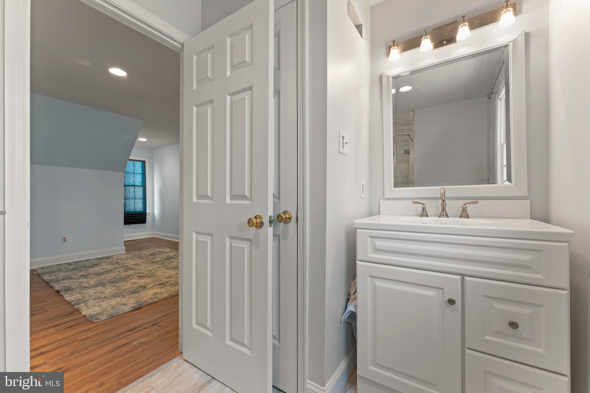 Real estate listing preview #47