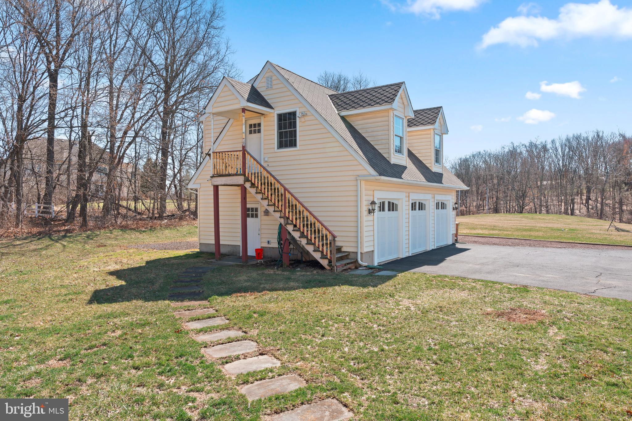 Real estate listing preview #42