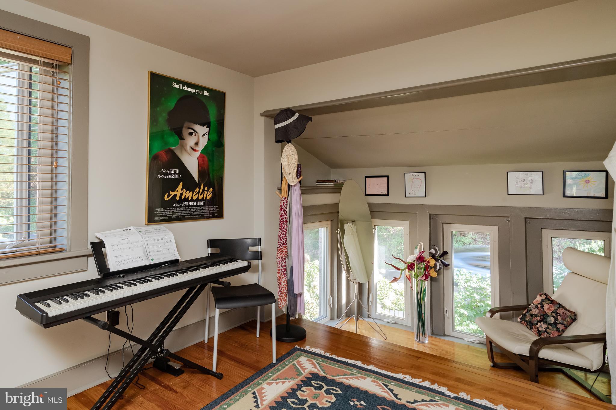 Real estate listing preview #24