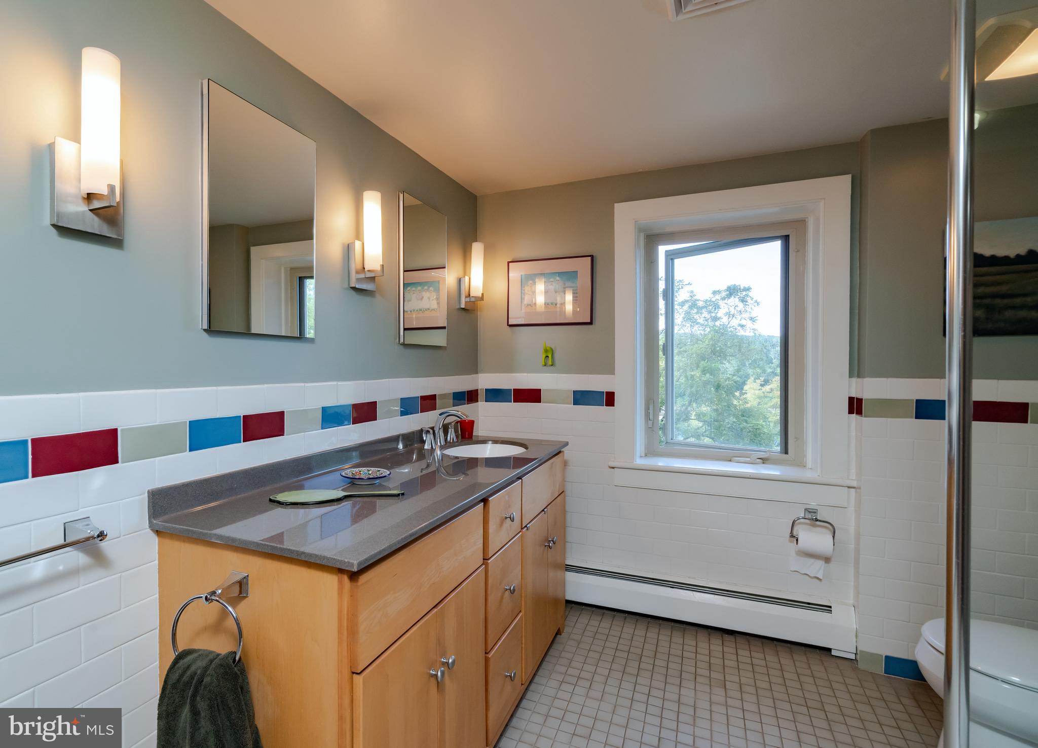 Real estate listing preview #22