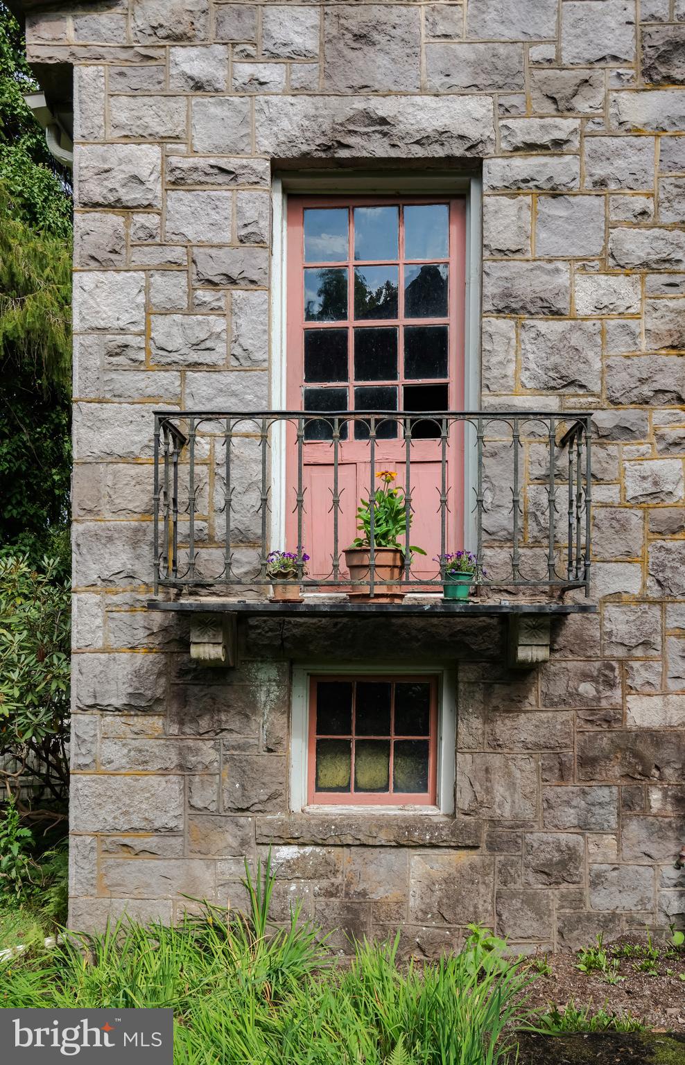 Real estate listing preview #37