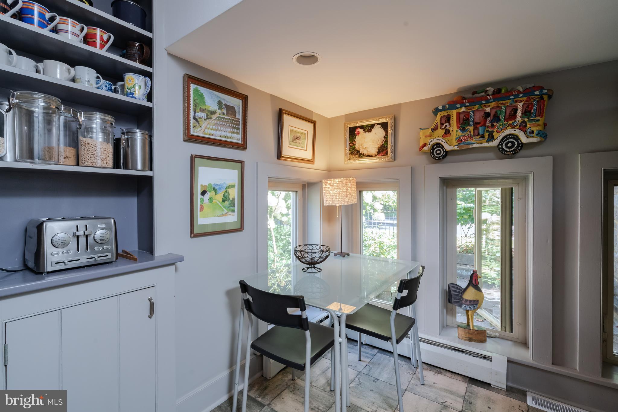 Real estate listing preview #16