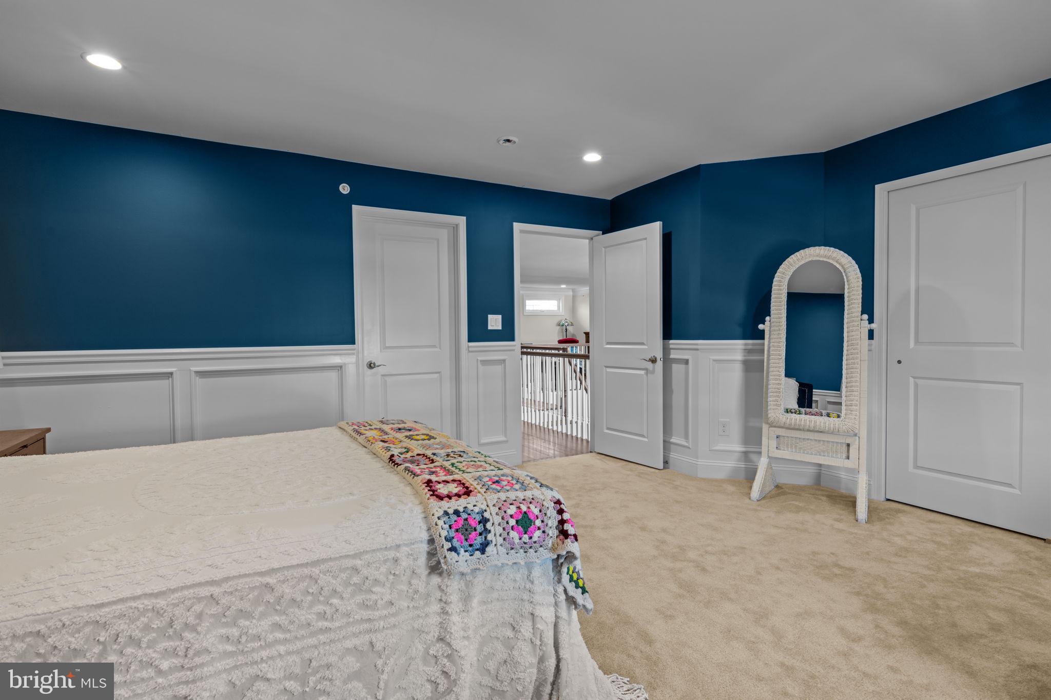 Real estate listing preview #24