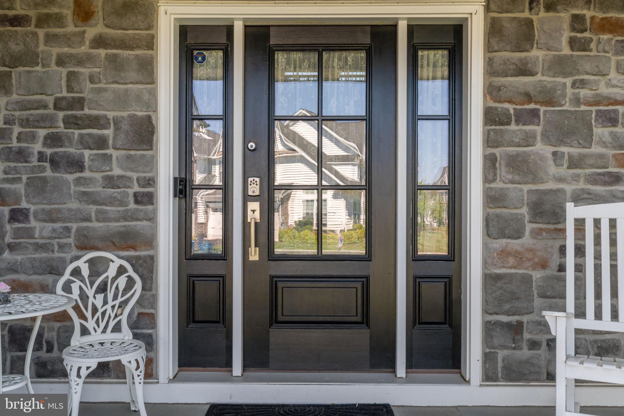 Real estate listing preview #3