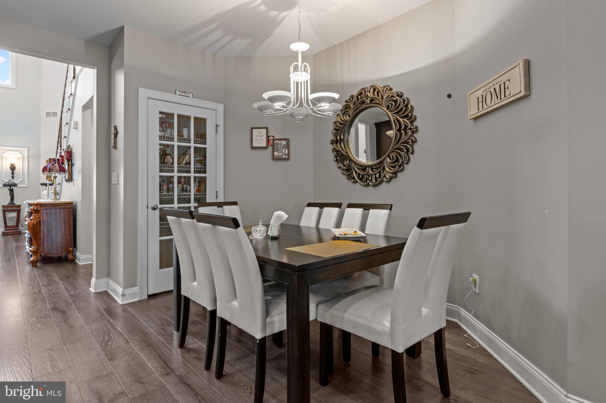 Real estate listing preview #11