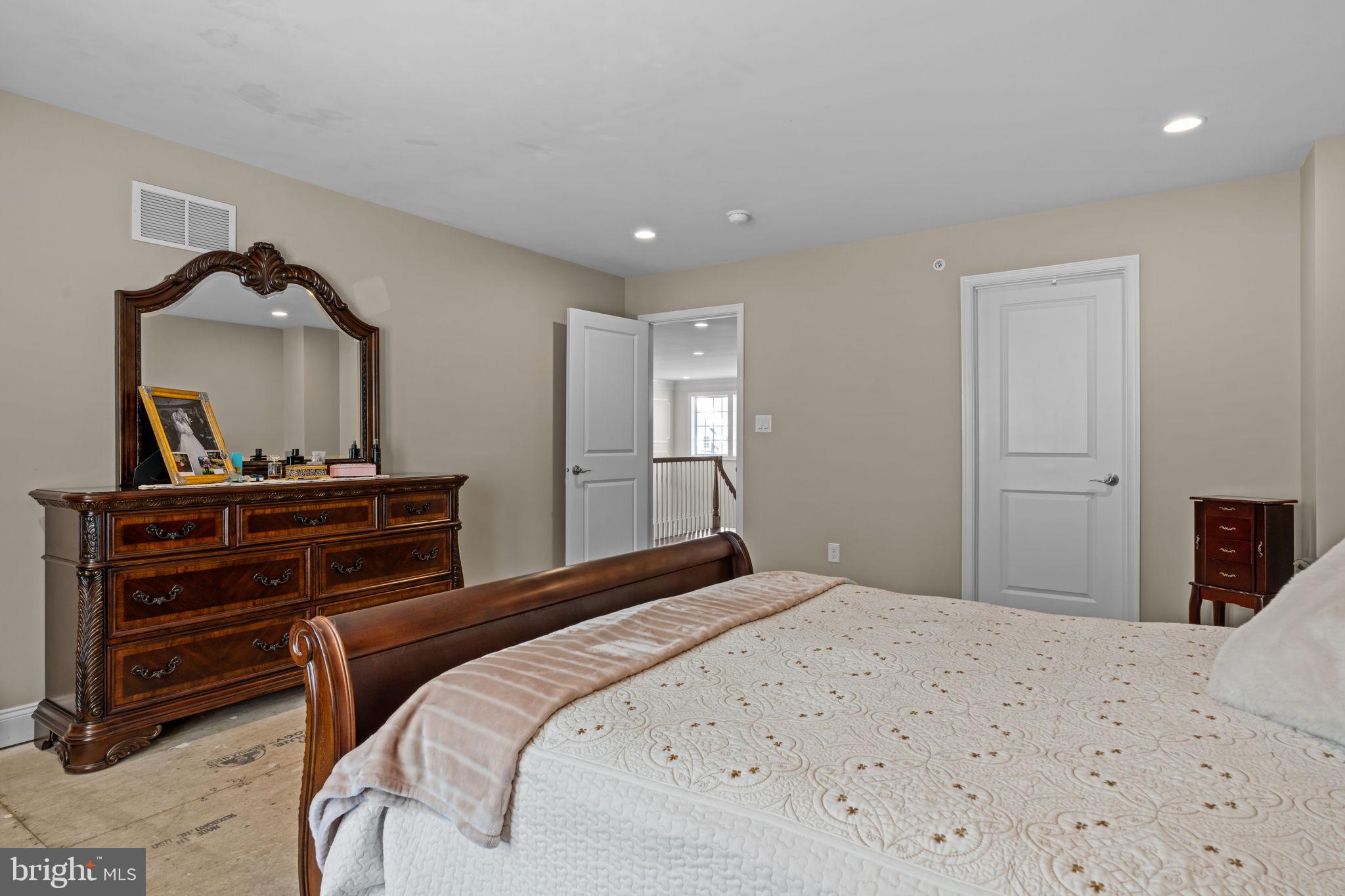 Real estate listing preview #21