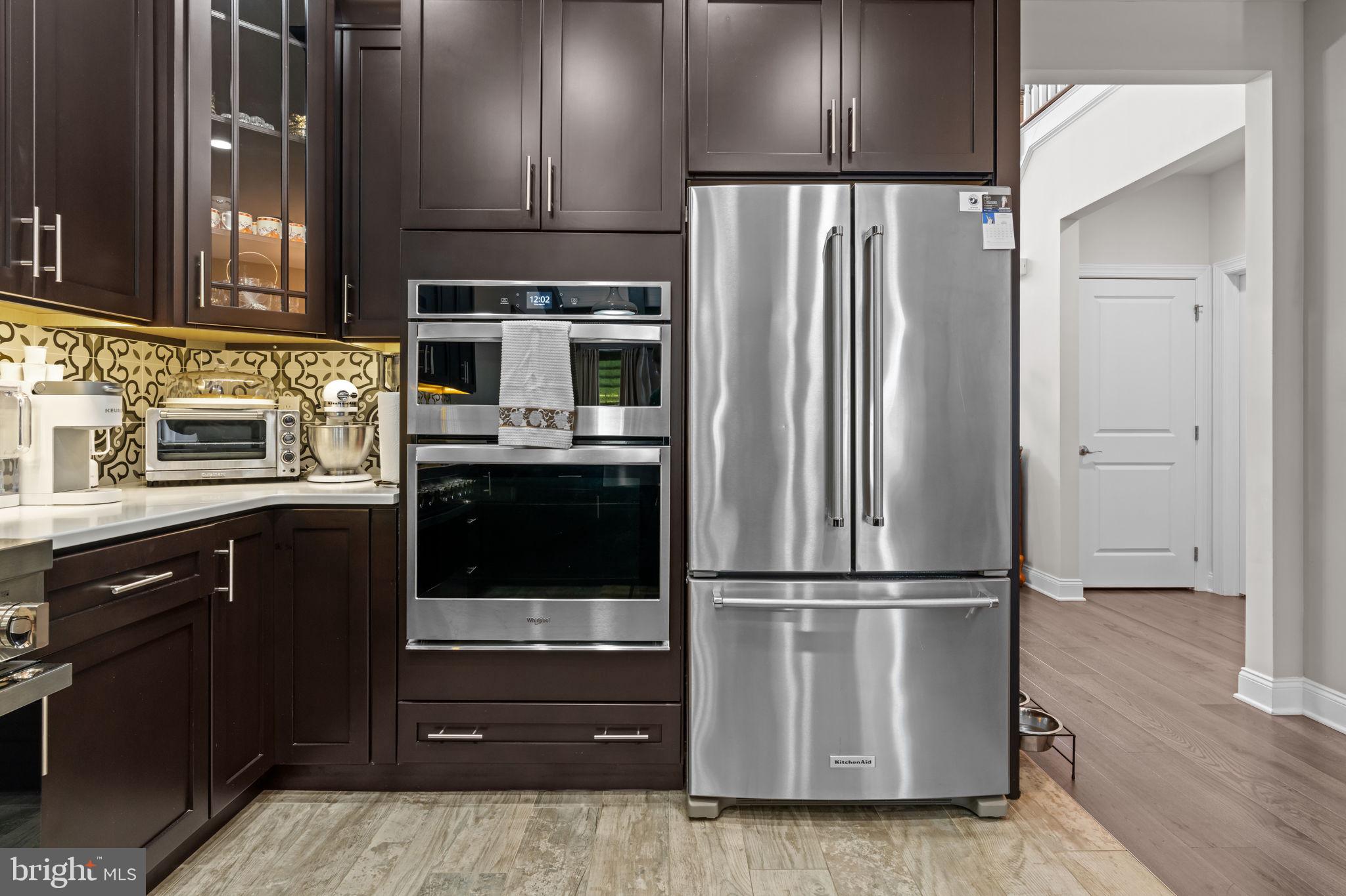 Real estate listing preview #8