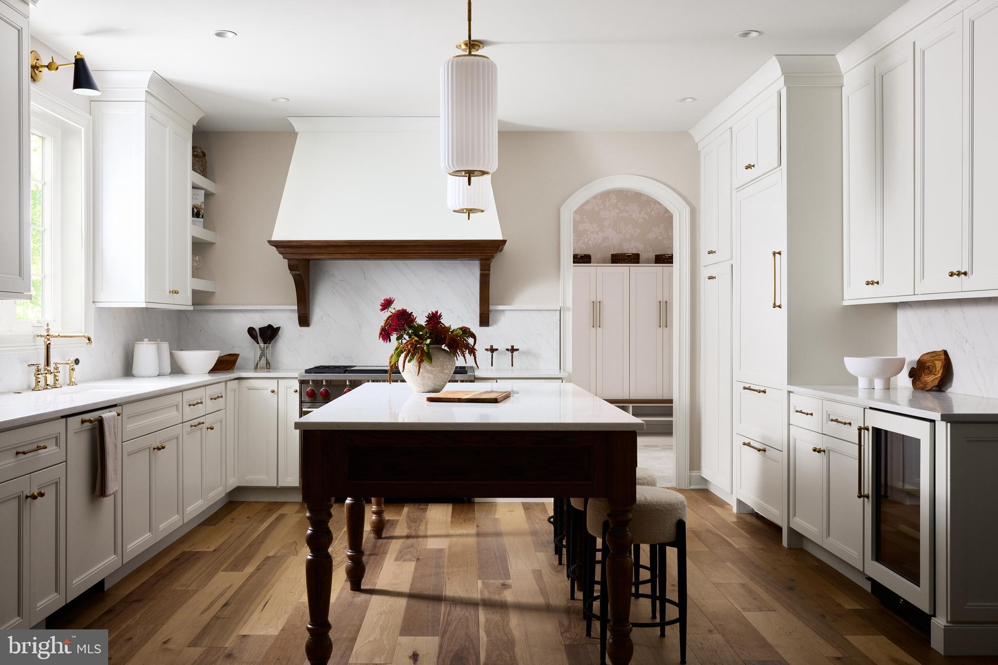 Real estate listing preview #2