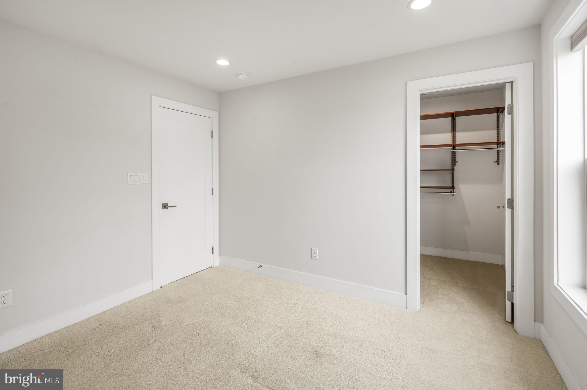 Real estate listing preview #23