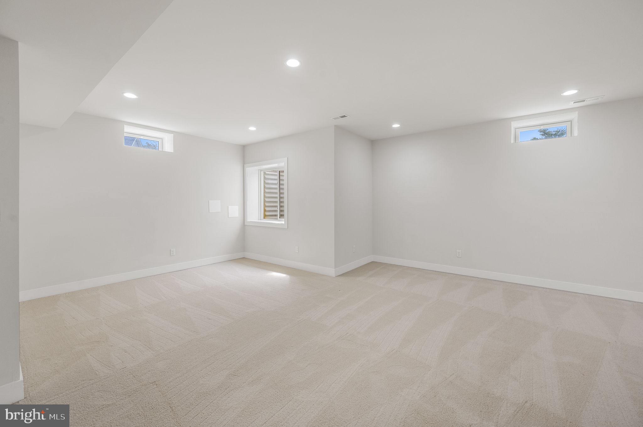 Real estate listing preview #27