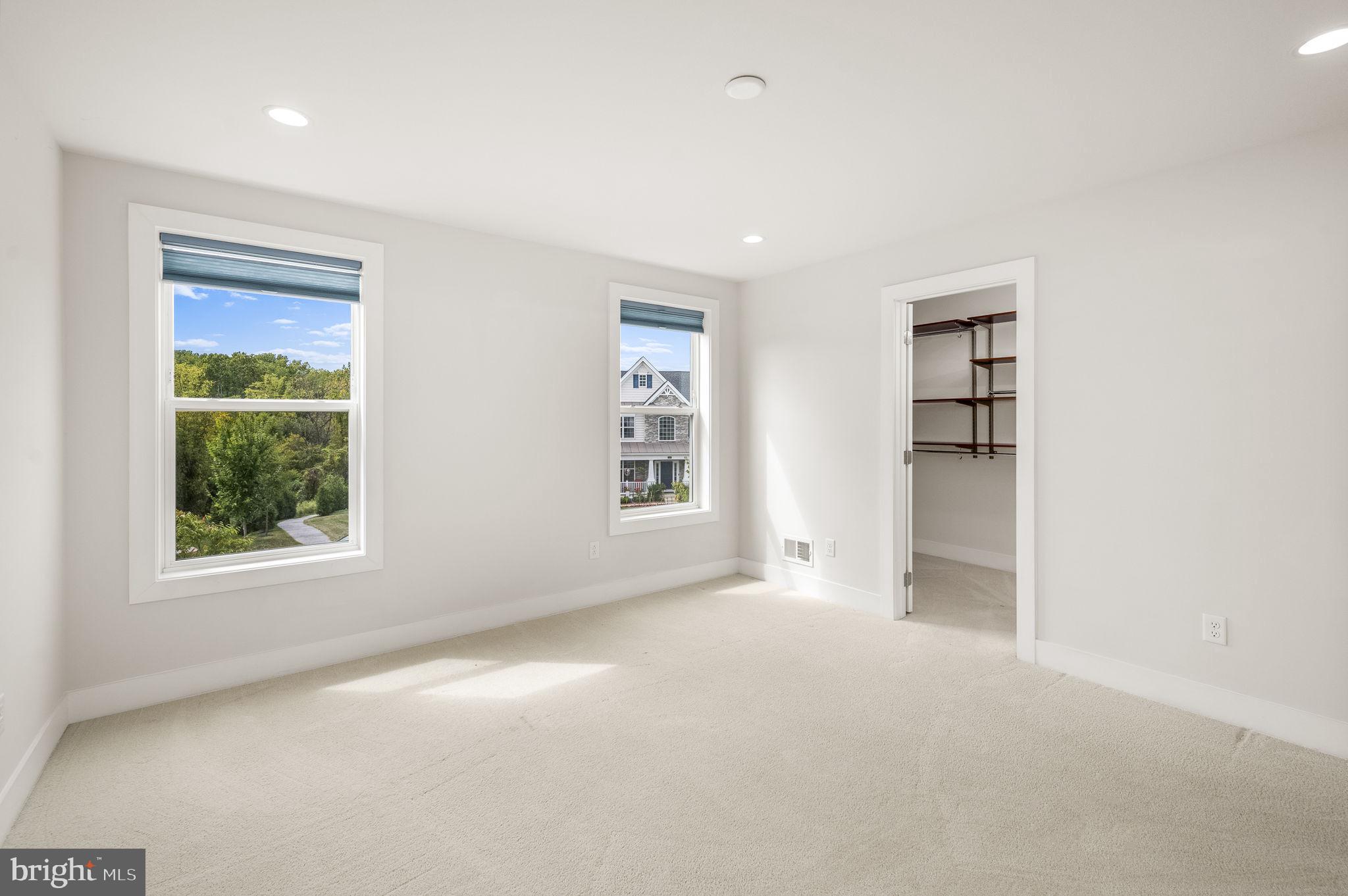 Real estate listing preview #21