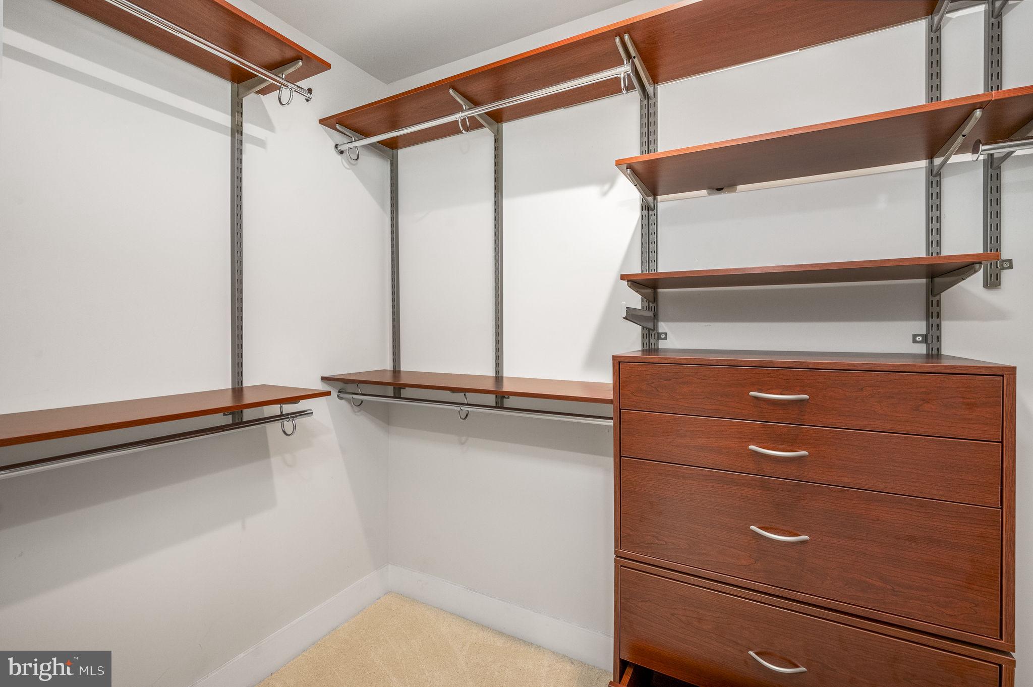 Real estate listing preview #17