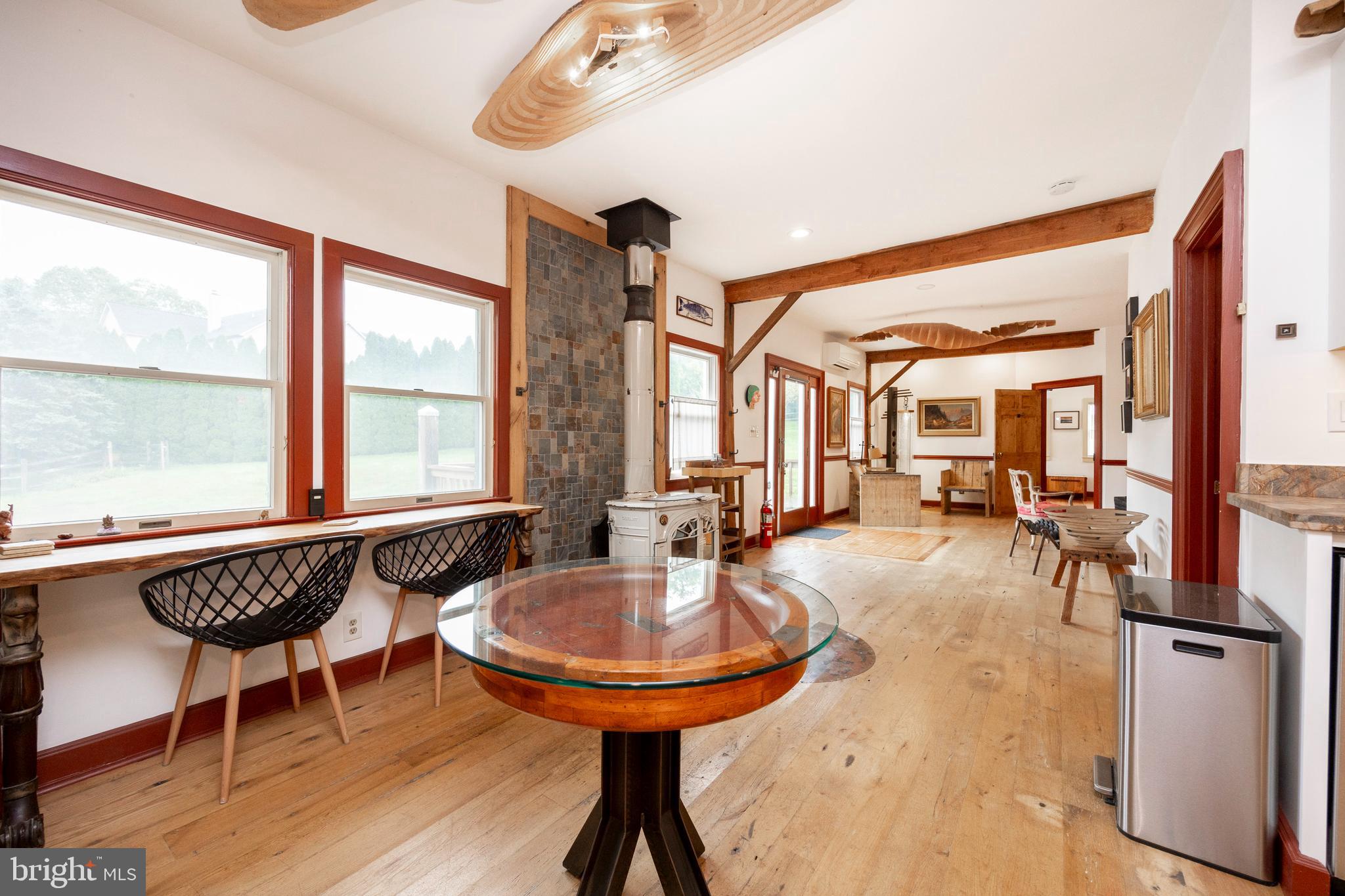 Real estate listing preview #32