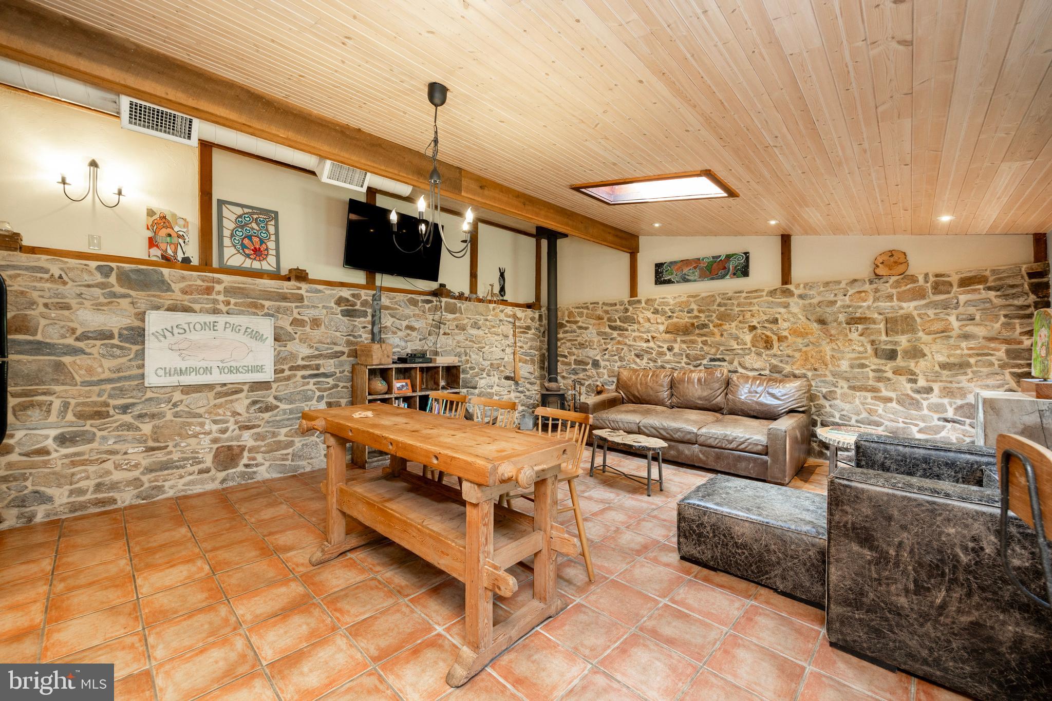 Real estate listing preview #42