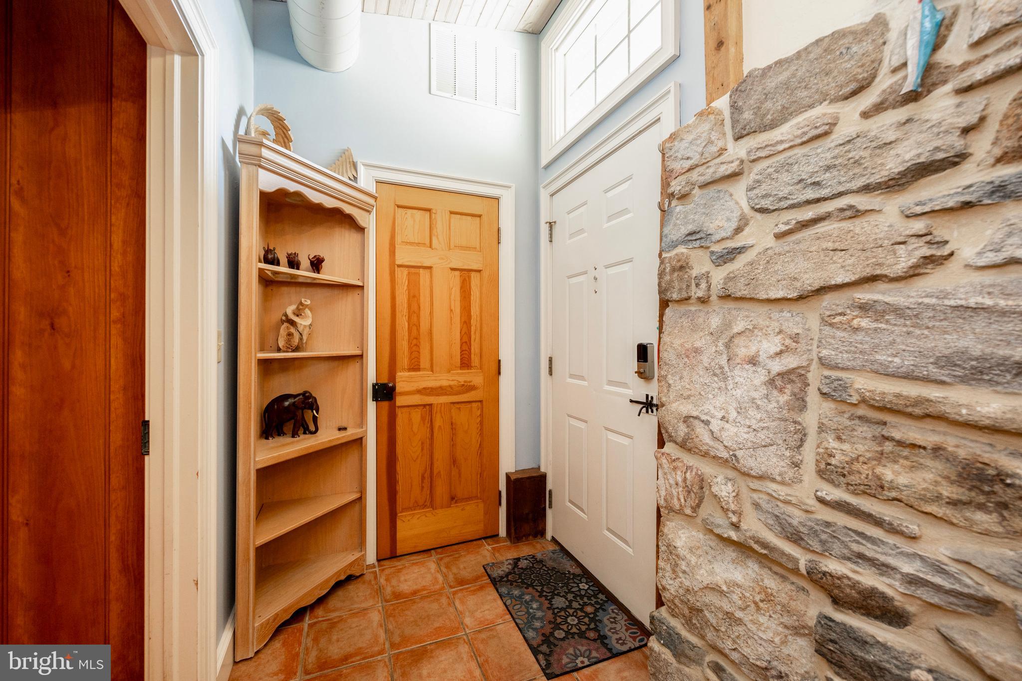 Real estate listing preview #40