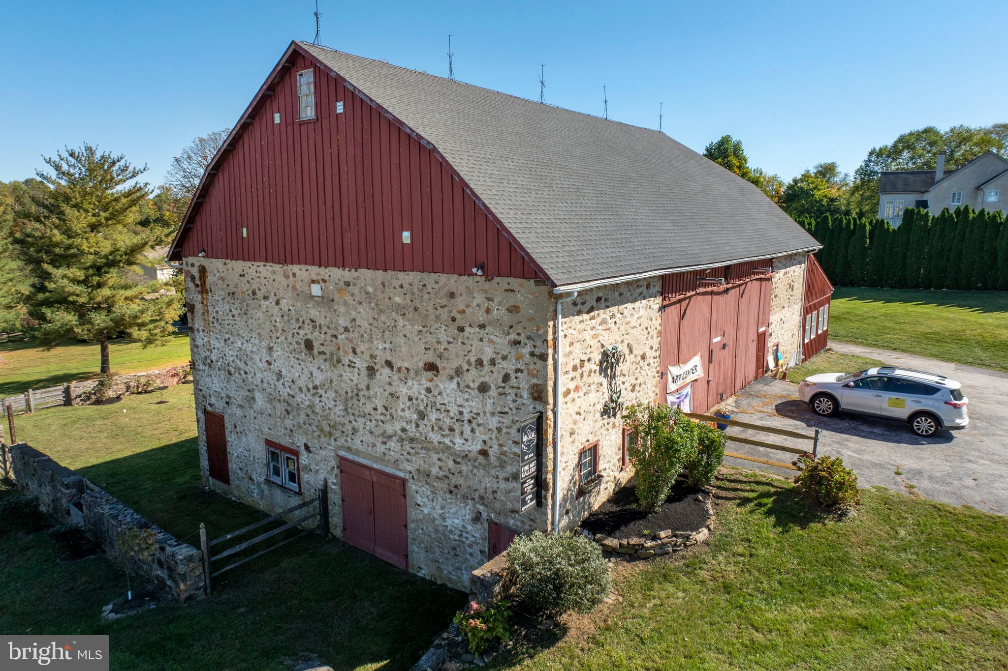 Real estate listing preview #77