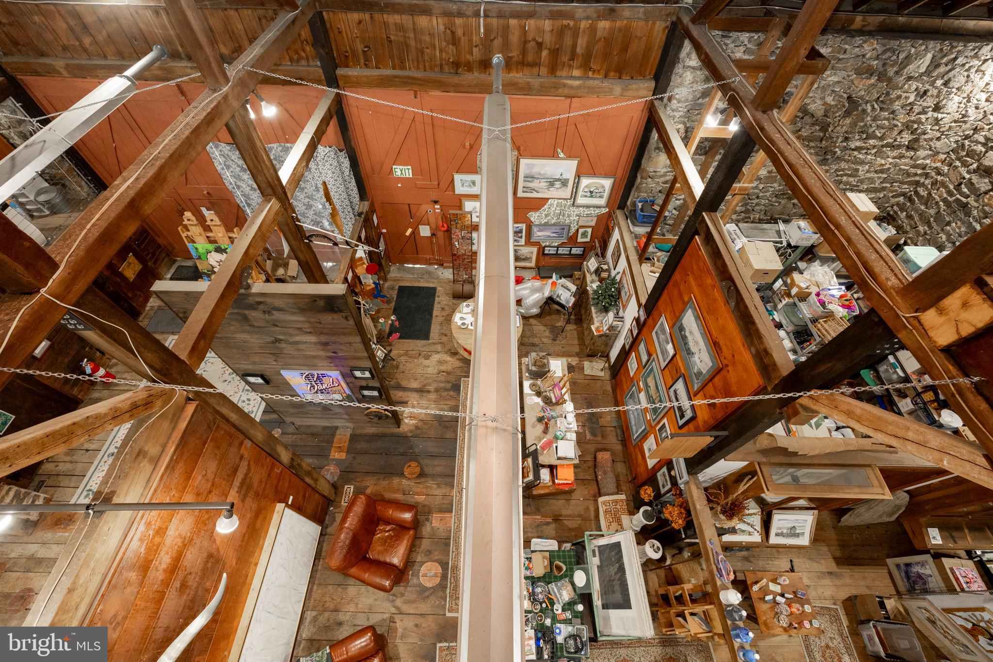 Real estate listing preview #13