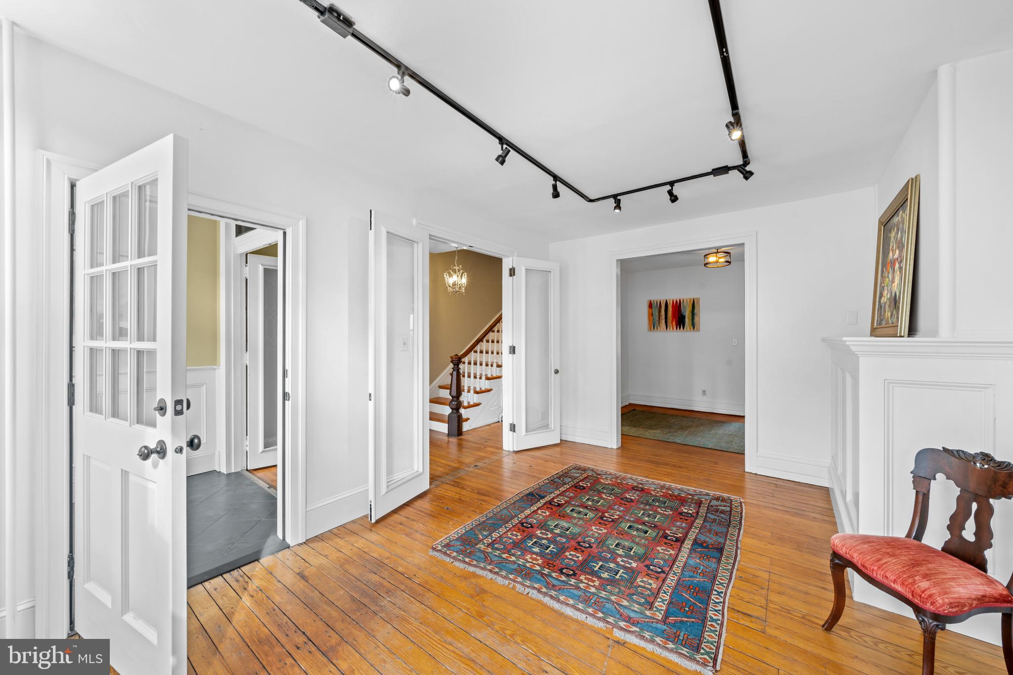 Real estate listing preview #5