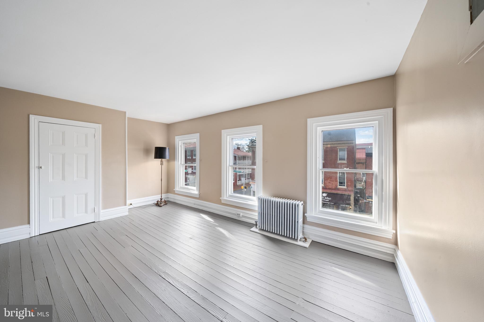 Real estate listing preview #43